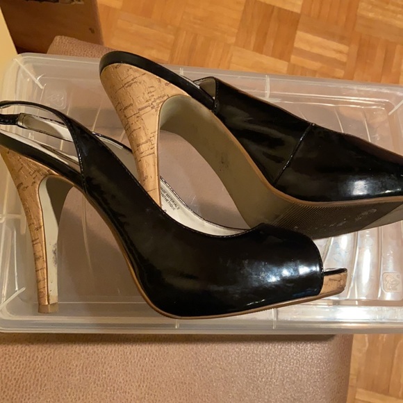 Steve Madden black strap high heels - Picture 4 of 6